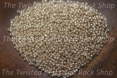 15/0 Duracoat Galvanized Champagne Seed Bead