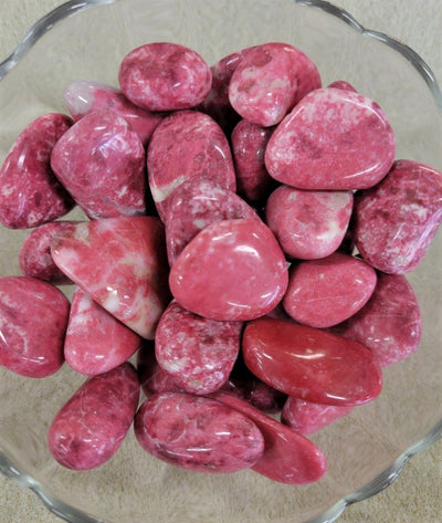 Thulite tumbled stone