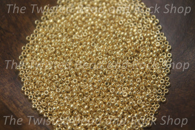 15/0 Duracoat Galvanized Gold Seed Beads