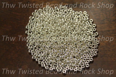 11/0 Glass Silver Plated Seed Beads