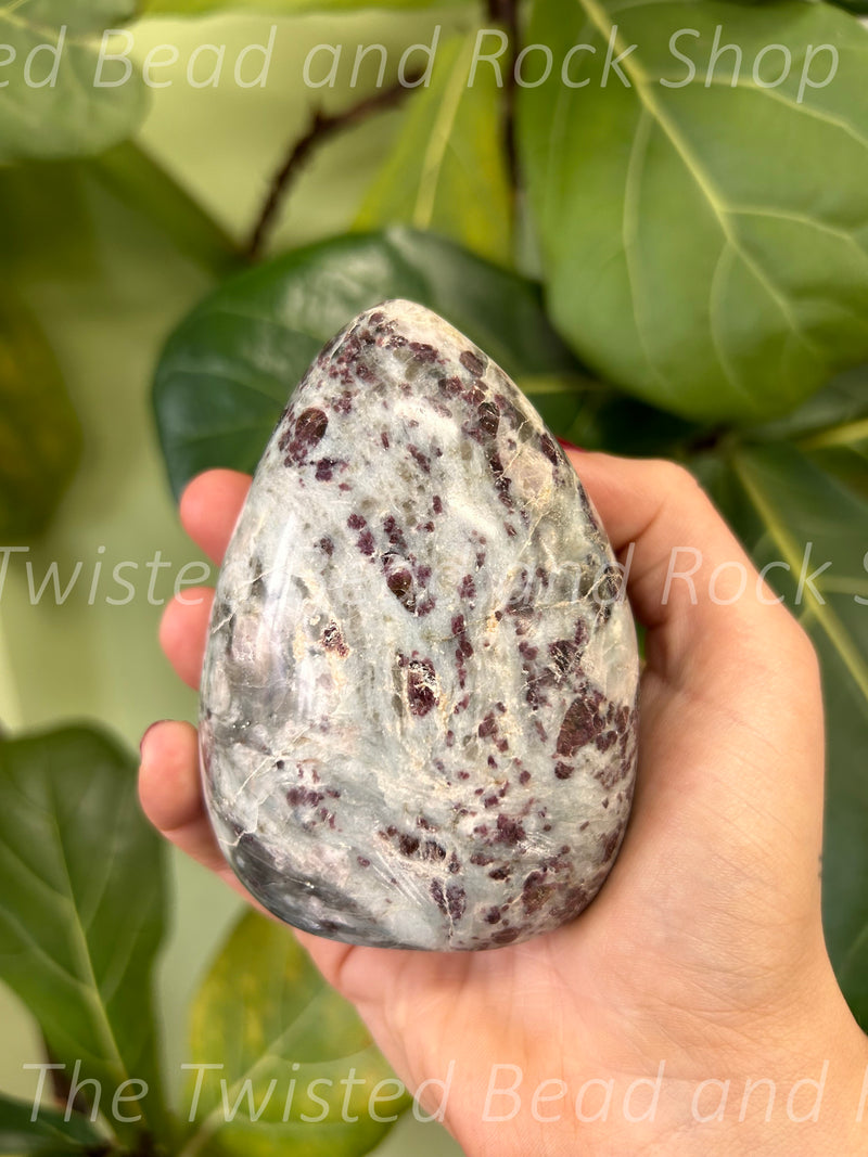 Kiwi Stone Freeform