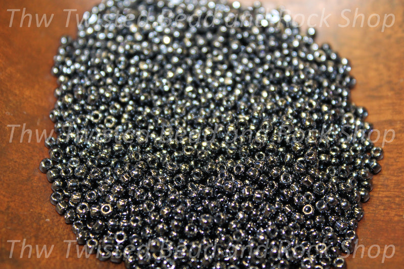 11/0 Metallic Round Gunmetal Seed Beads