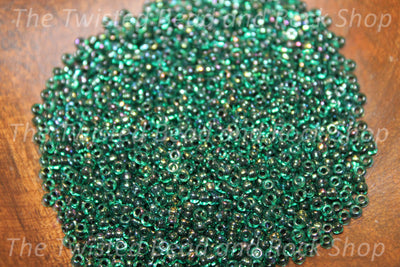 11/0 Miyuki Round Fucshia Lined Emerald Seed Beads