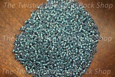 15/0 Silver Lined Aqua Blue Seed Beads