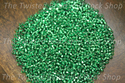 15/0 Silver Lined Green Seed Beads