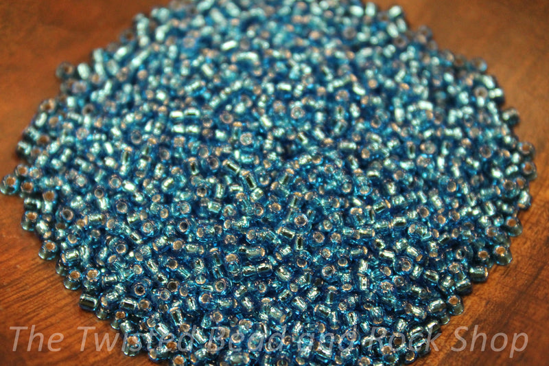 11/0 Silver Lined Medium Aqua Seed Beads